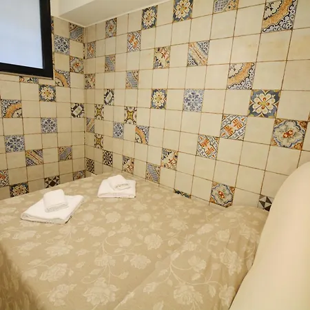 Unyca - Cozy Near Santa Maria Novella Florenz