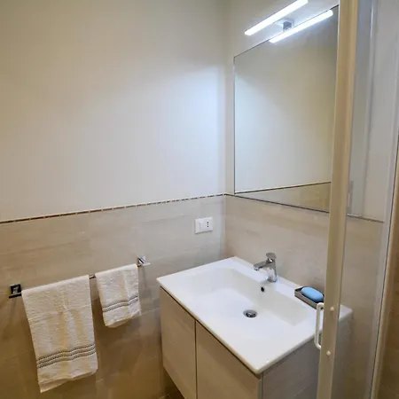 Unyca - Cozy Near Santa Maria Novella * פירנצה