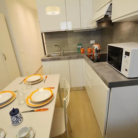 Apartamento Unyca - Cozy Near Santa Maria Novella